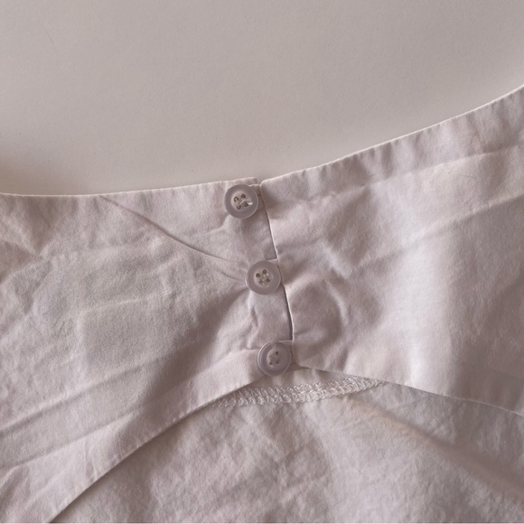 White Open Back Blouse - Picture 5 of 6